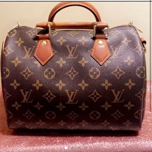 AUTHENTIC LV SPEEDY 25 B ❤️